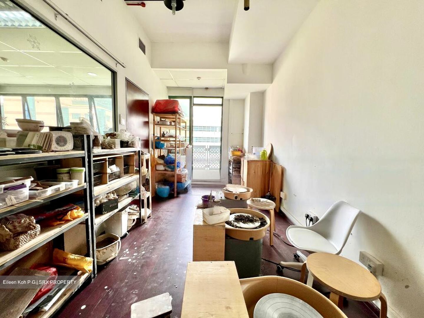 Redhill Forum (D3), Factory #455305921